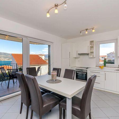 Apartments Mia Trogir Exterior photo