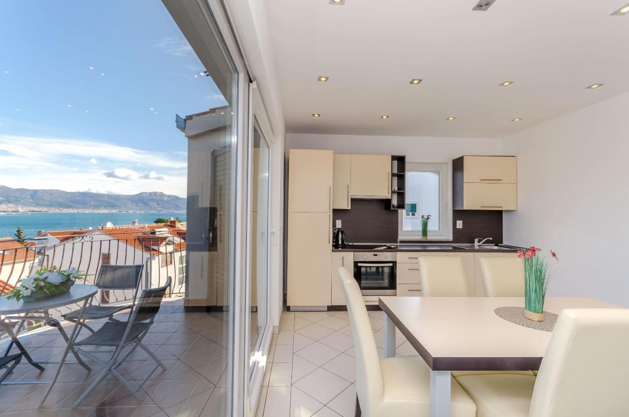 Apartments Mia Trogir Exterior photo