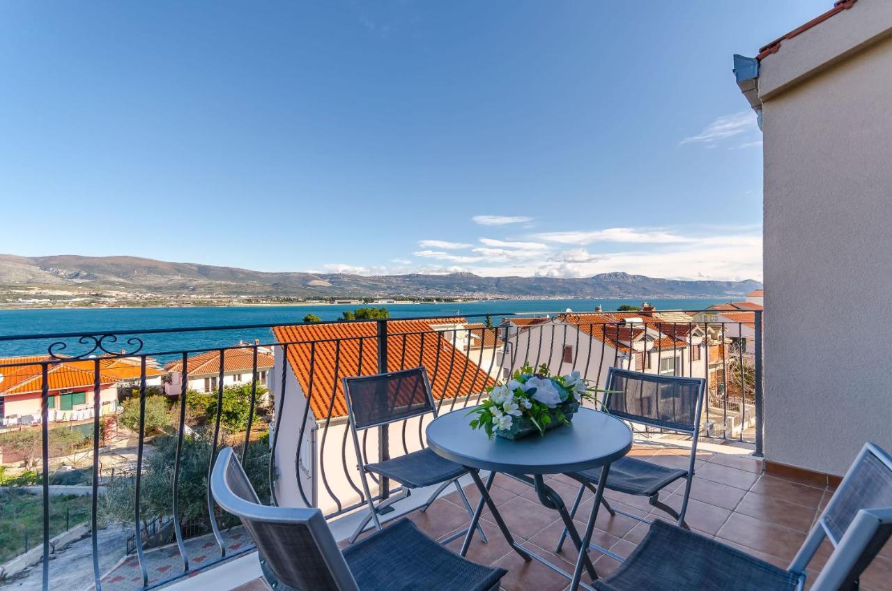 Apartments Mia Trogir Exterior photo