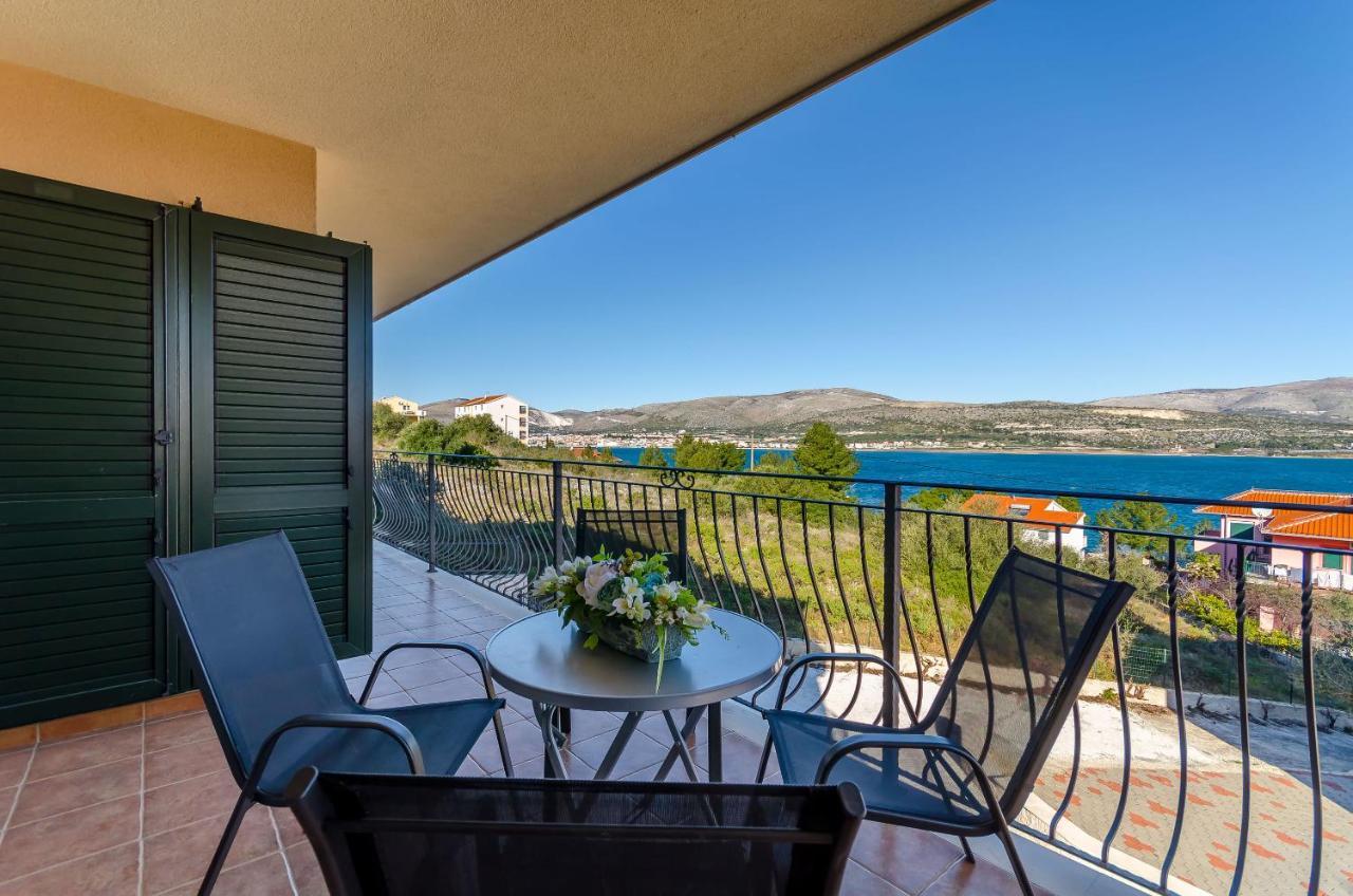 Apartments Mia Trogir Exterior photo
