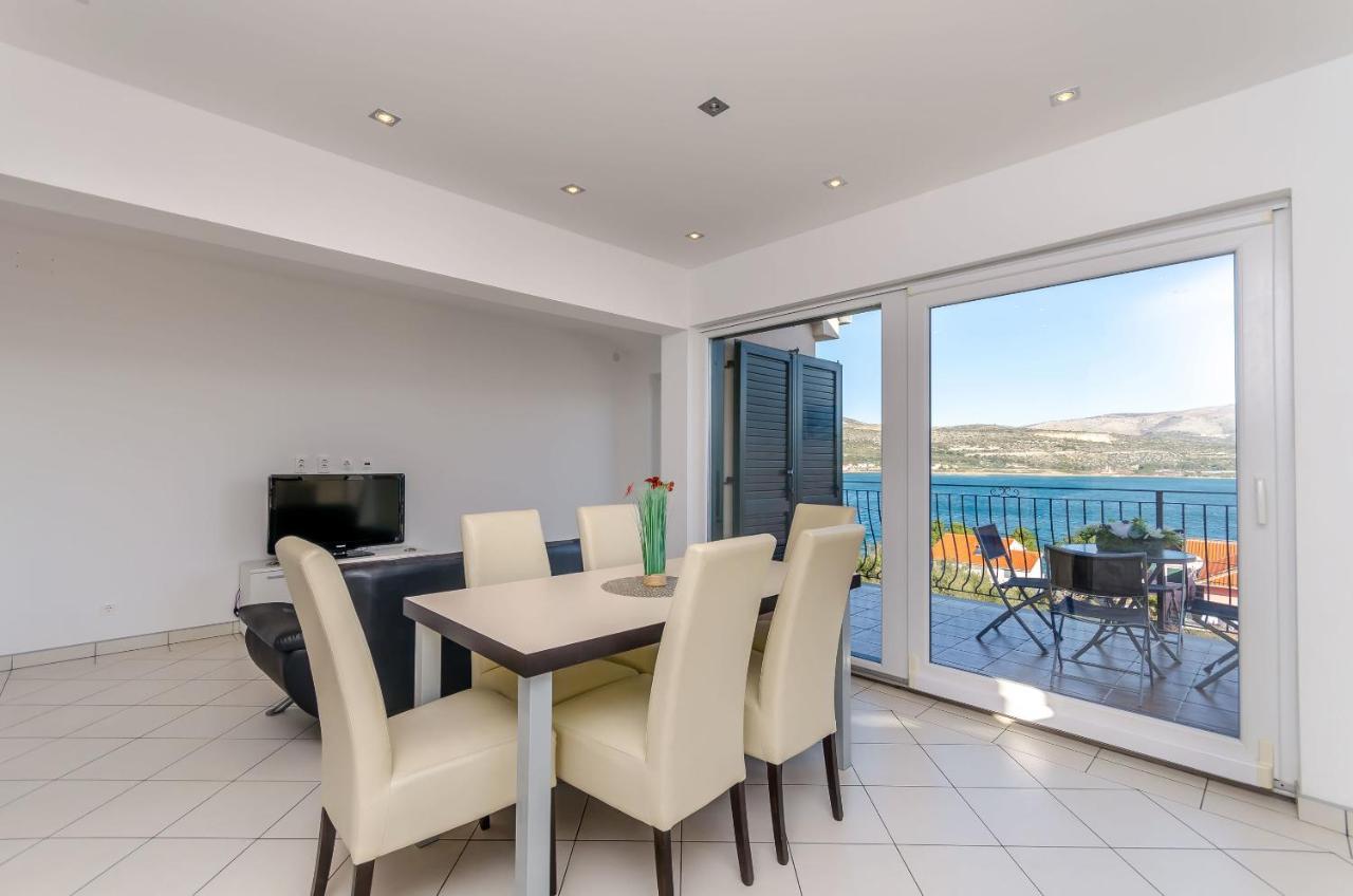 Apartments Mia Trogir Exterior photo